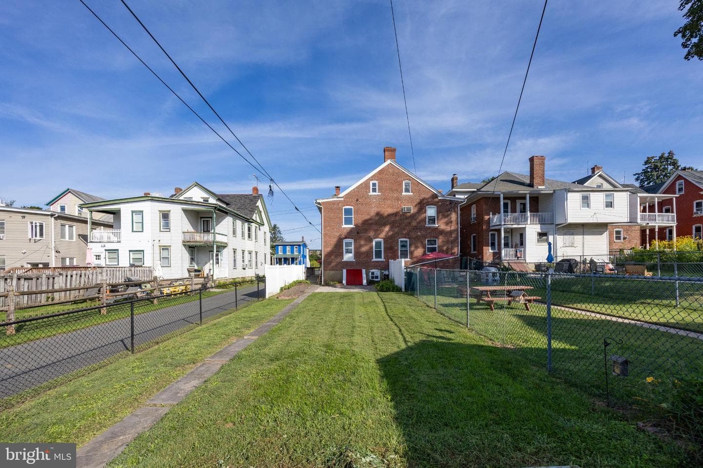 314 3rd Street photo 7