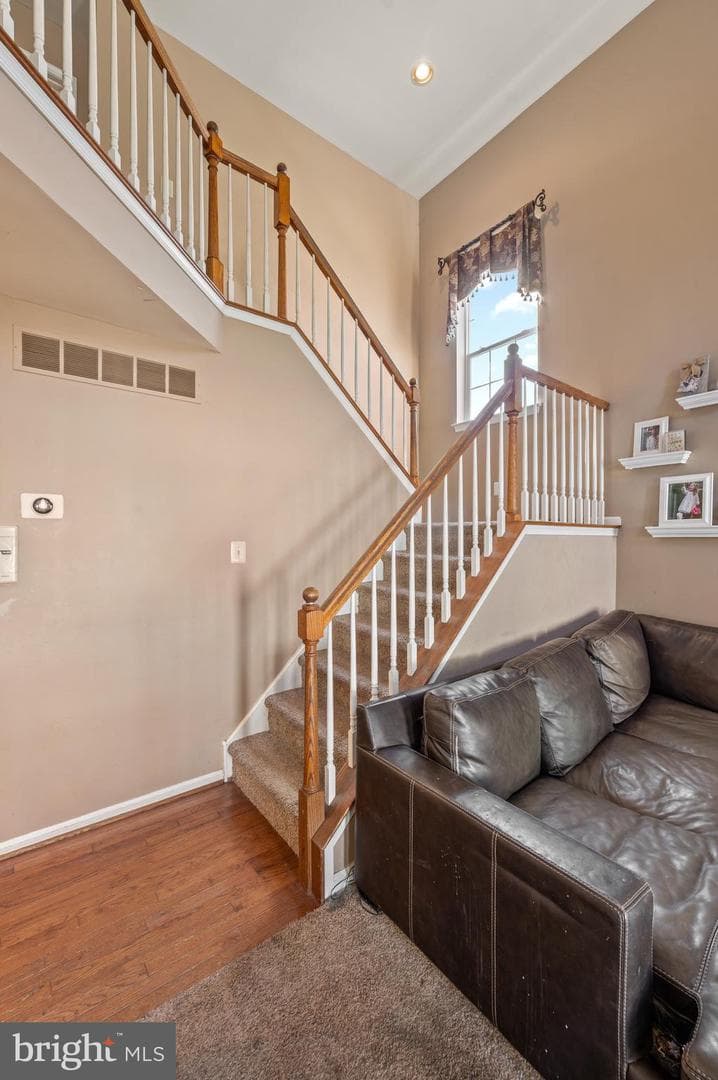 939 Hamilton Road photo 28