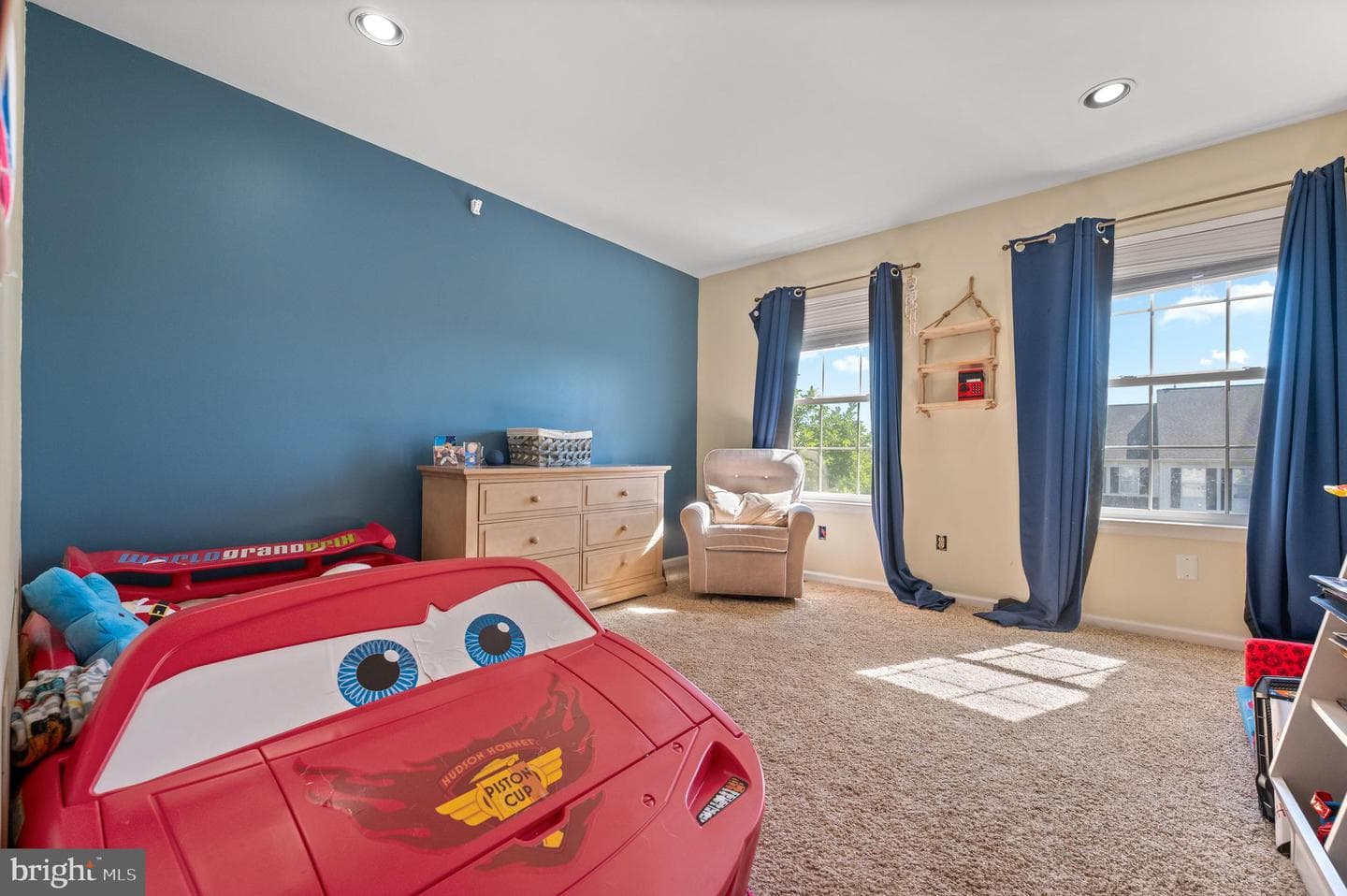 939 Hamilton Road photo 35