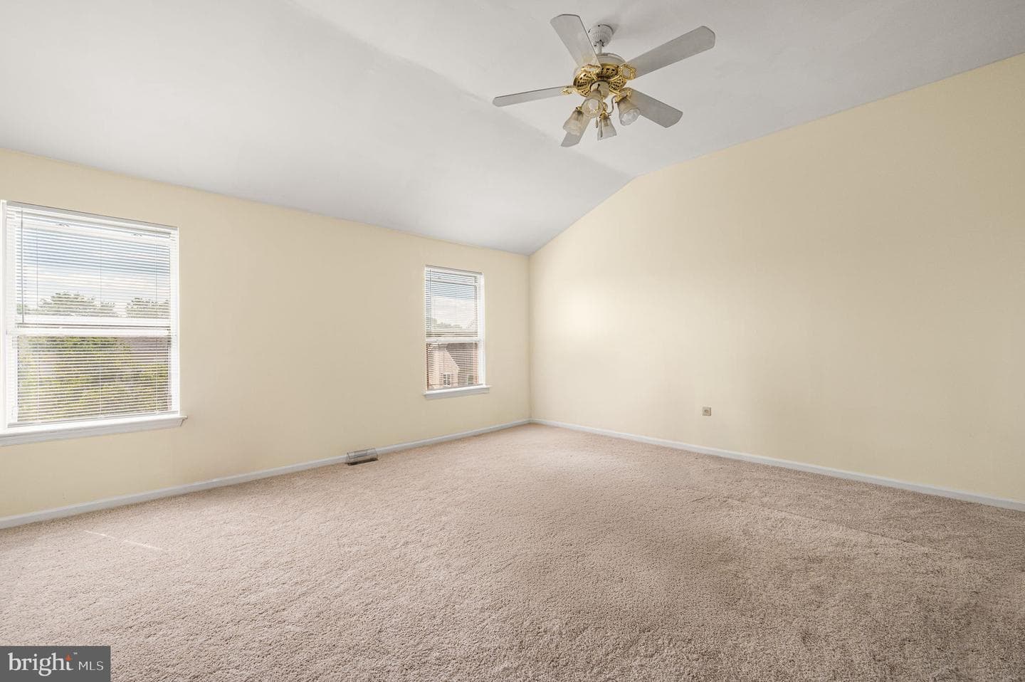 218 Parkview Drive photo 19