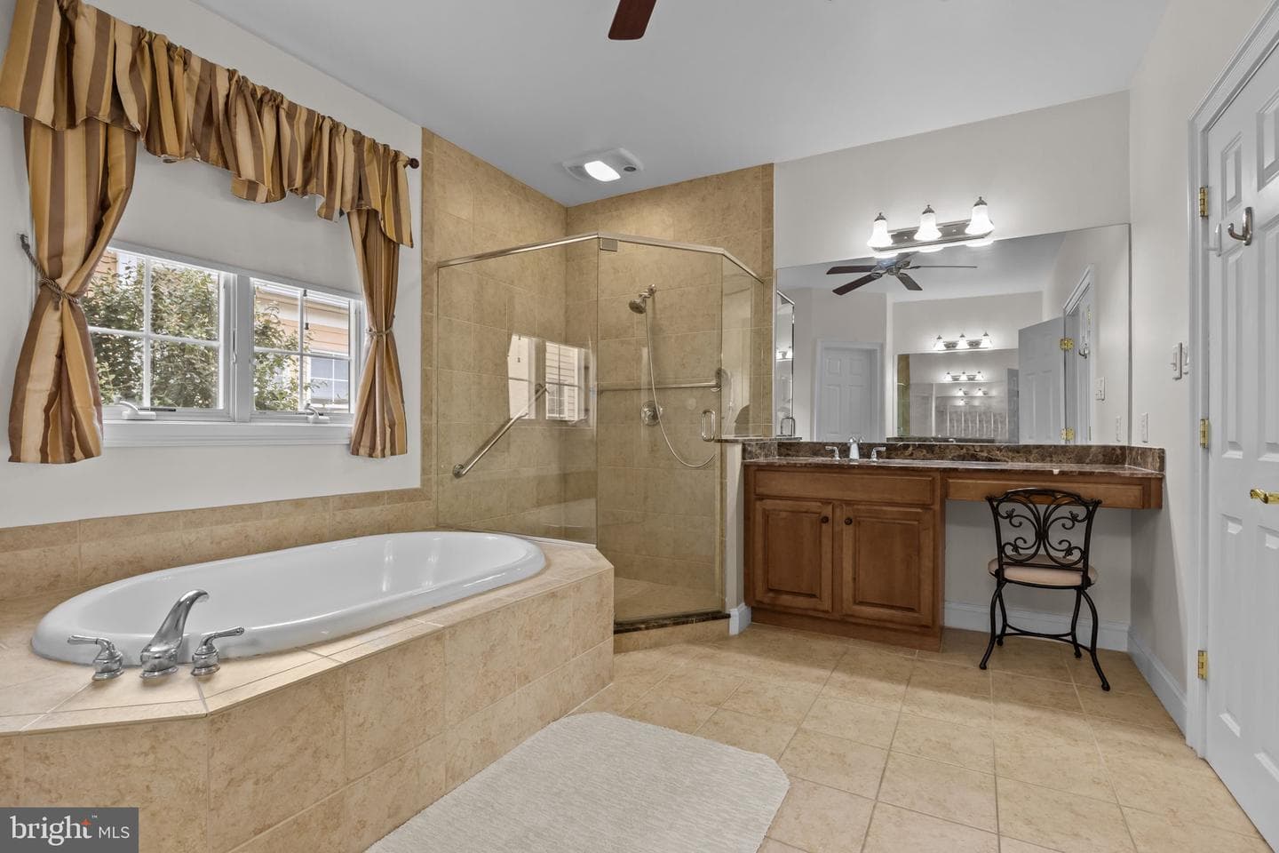 3541 Reading Way photo 33