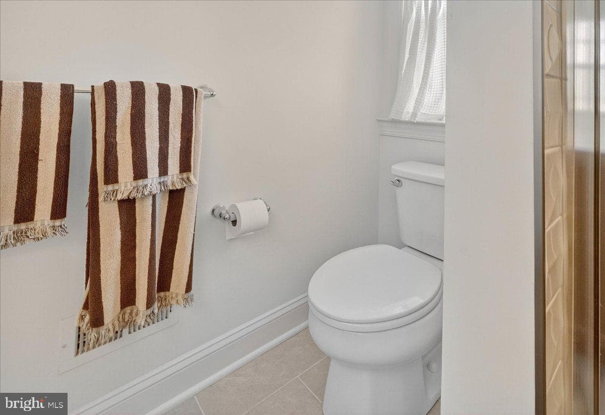 169 Larrabee Way photo 21