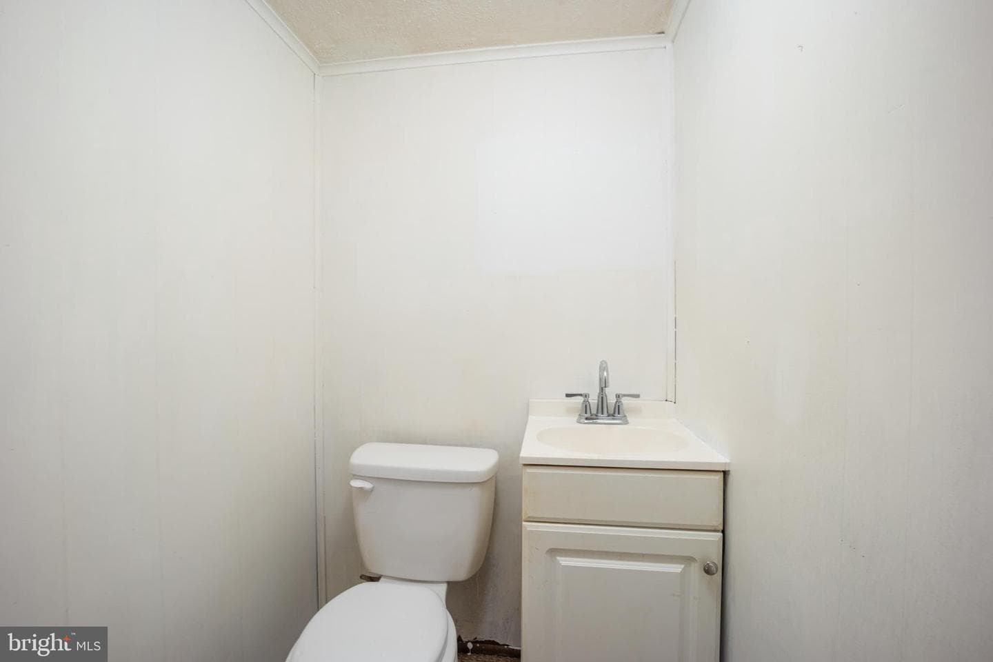 906 Maple Avenue photo 24