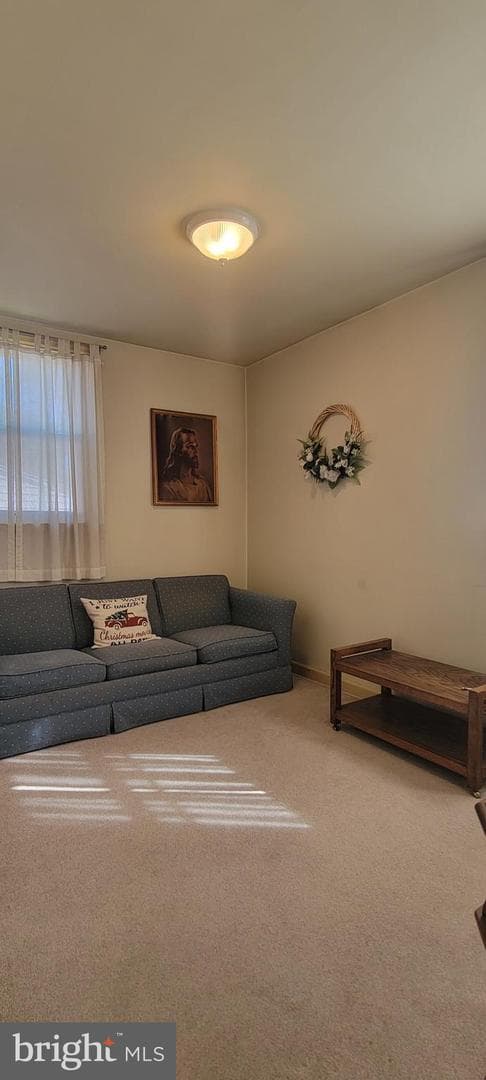 111 Lafayette Road photo 15