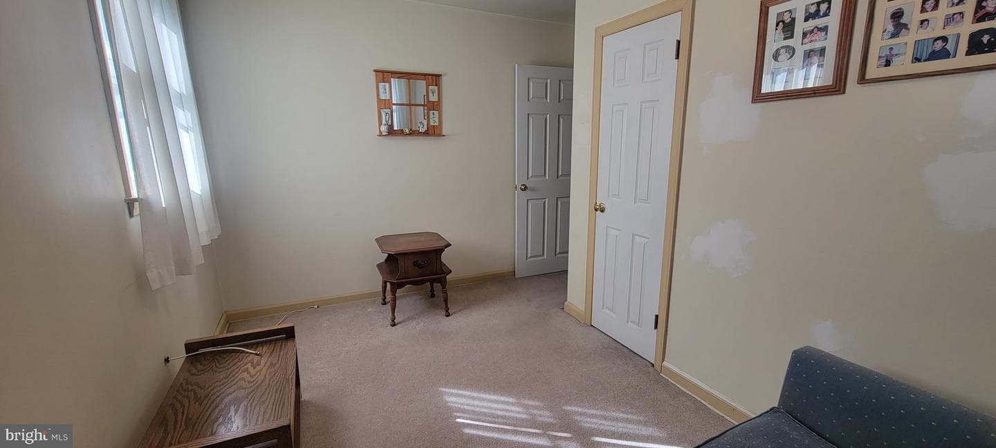 111 Lafayette Road photo 17