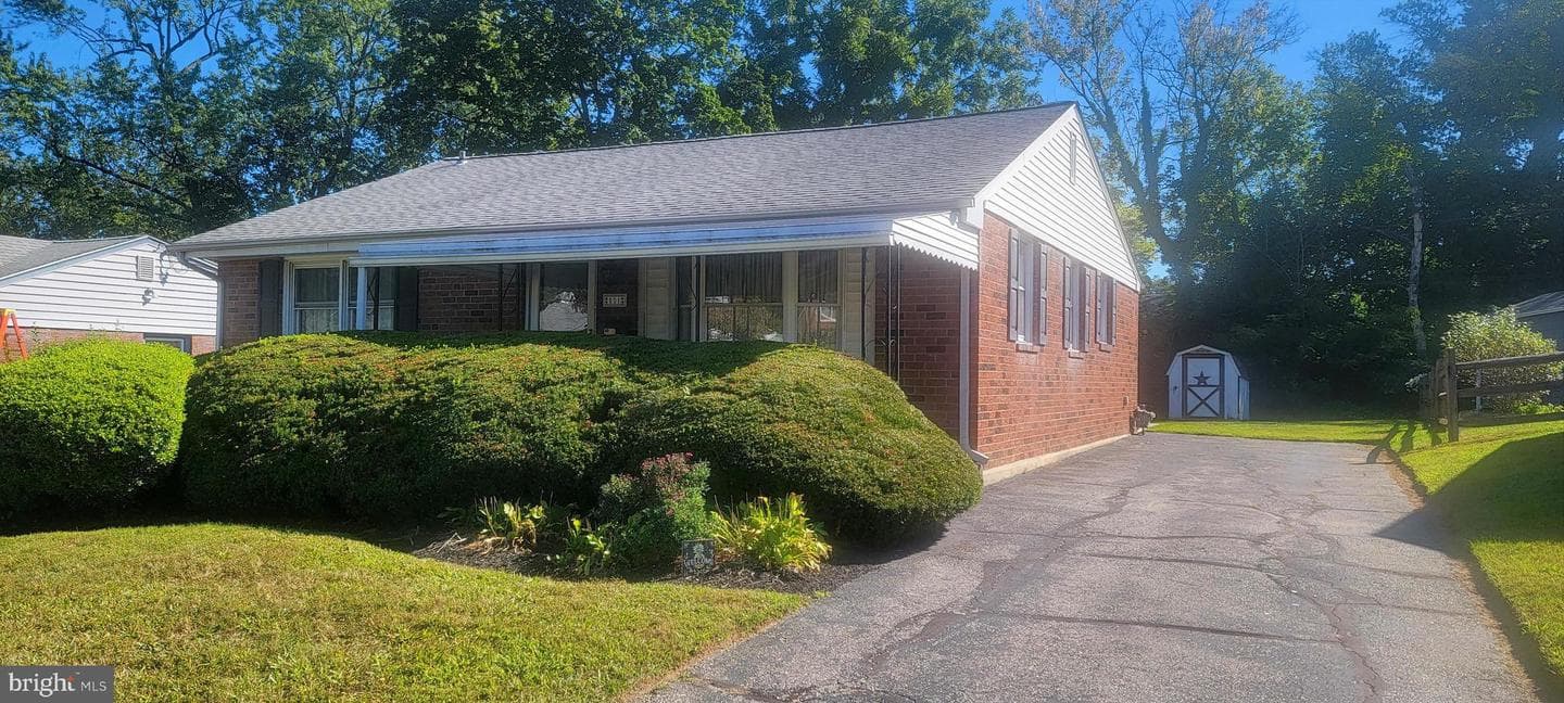 111 Lafayette Road photo 18