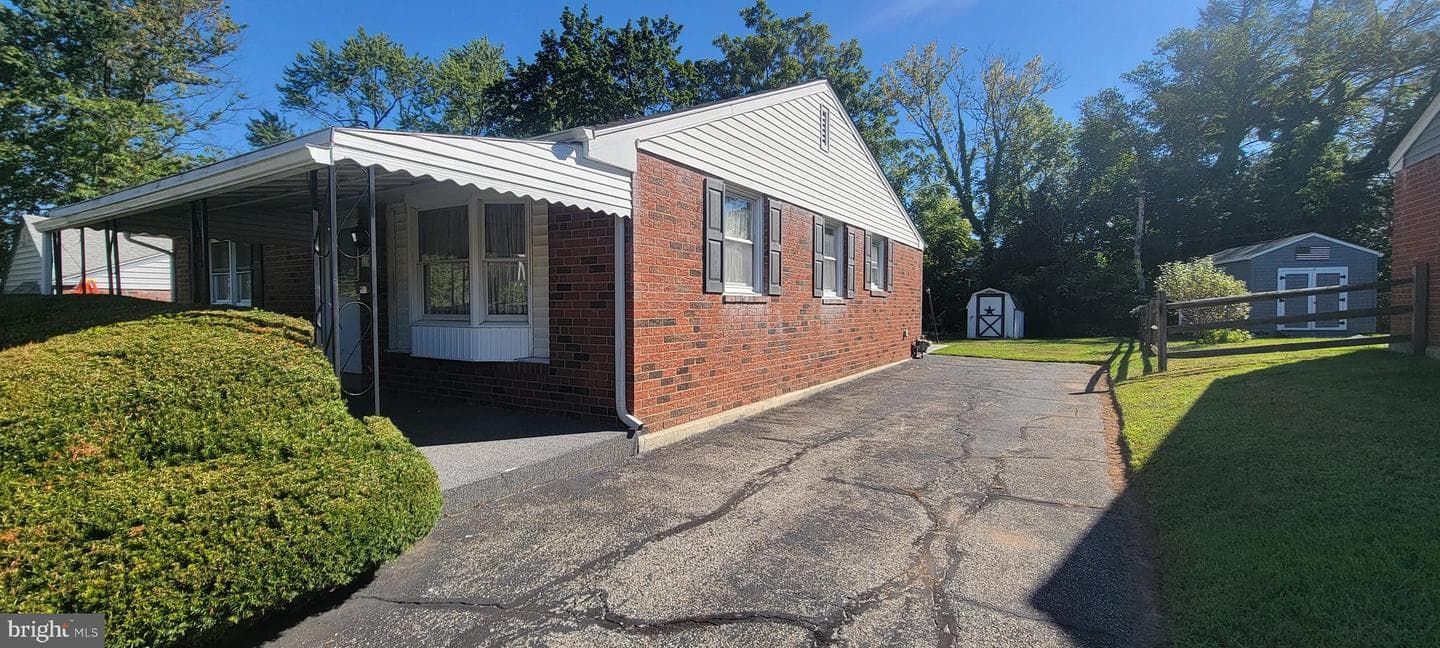 111 Lafayette Road photo 19