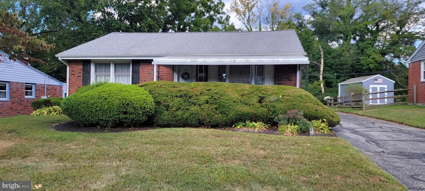111 Lafayette Road photo 23