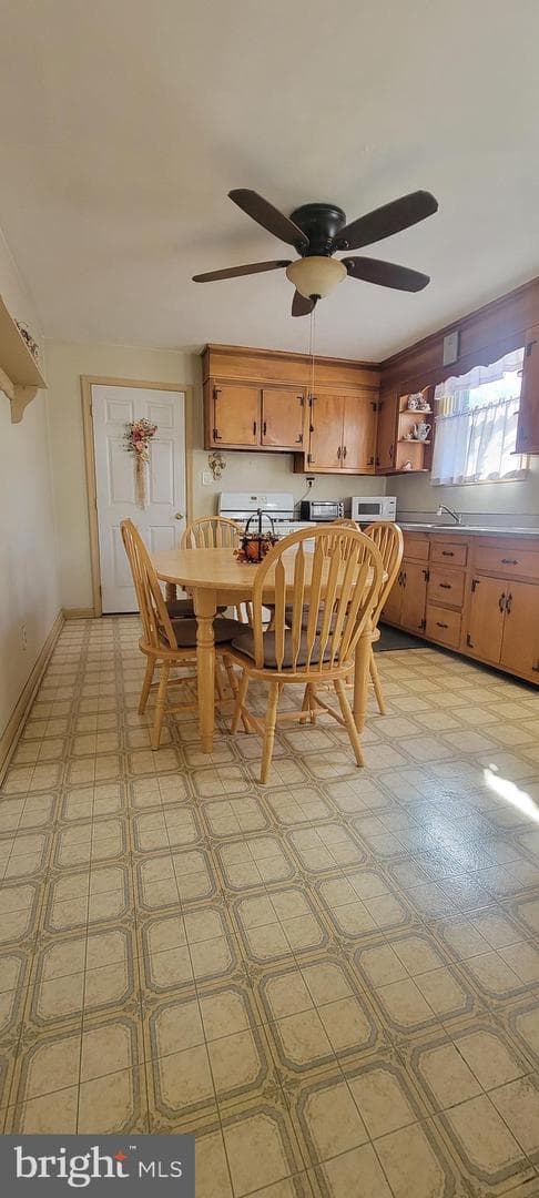 111 Lafayette Road photo 5