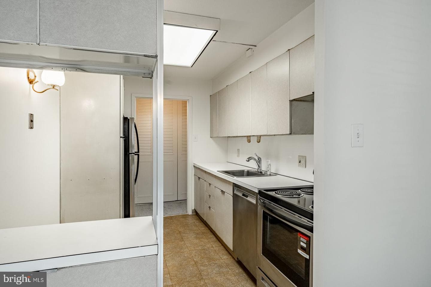 1001 City Avenue #W-109 photo 12
