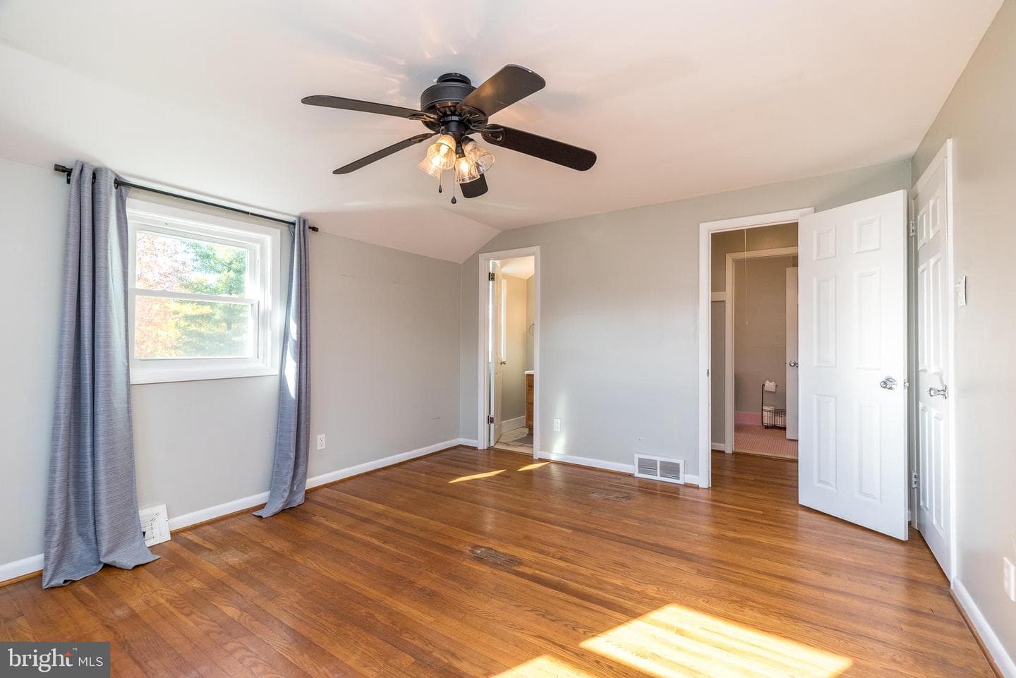 204 Letitia Lane photo 24
