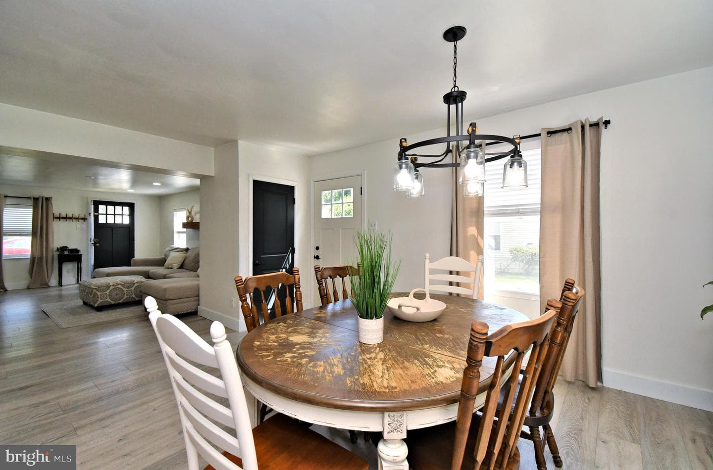 231 Montgomery Avenue photo 13