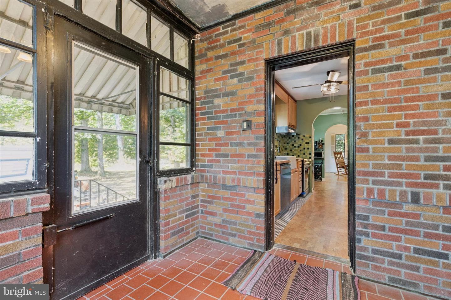 231 Bridge Street photo 18
