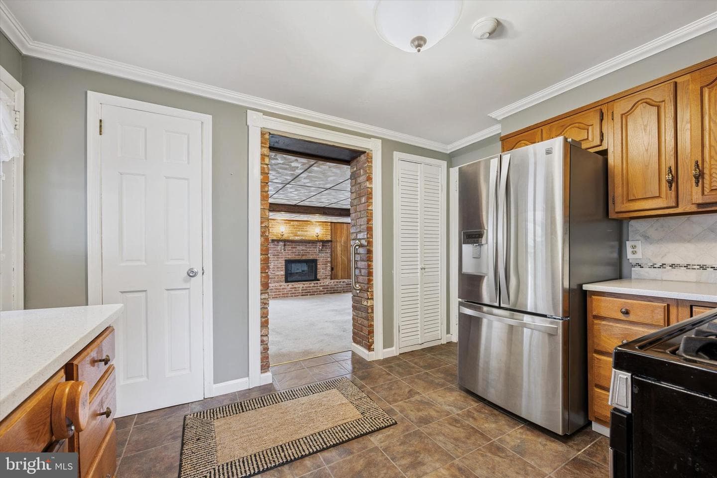 300 Lorraine Avenue photo 16