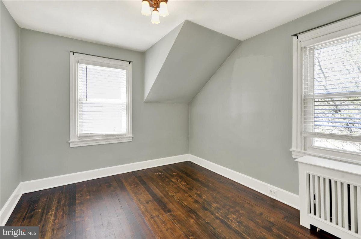 813 N Franklin Street photo 20
