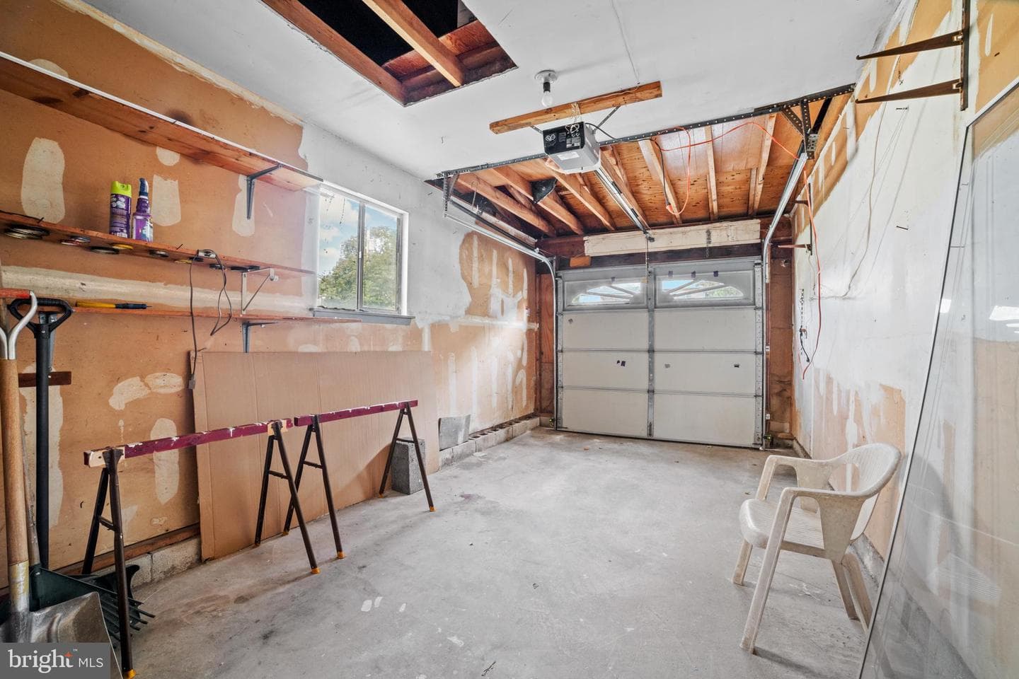221 Belmont Avenue photo 14