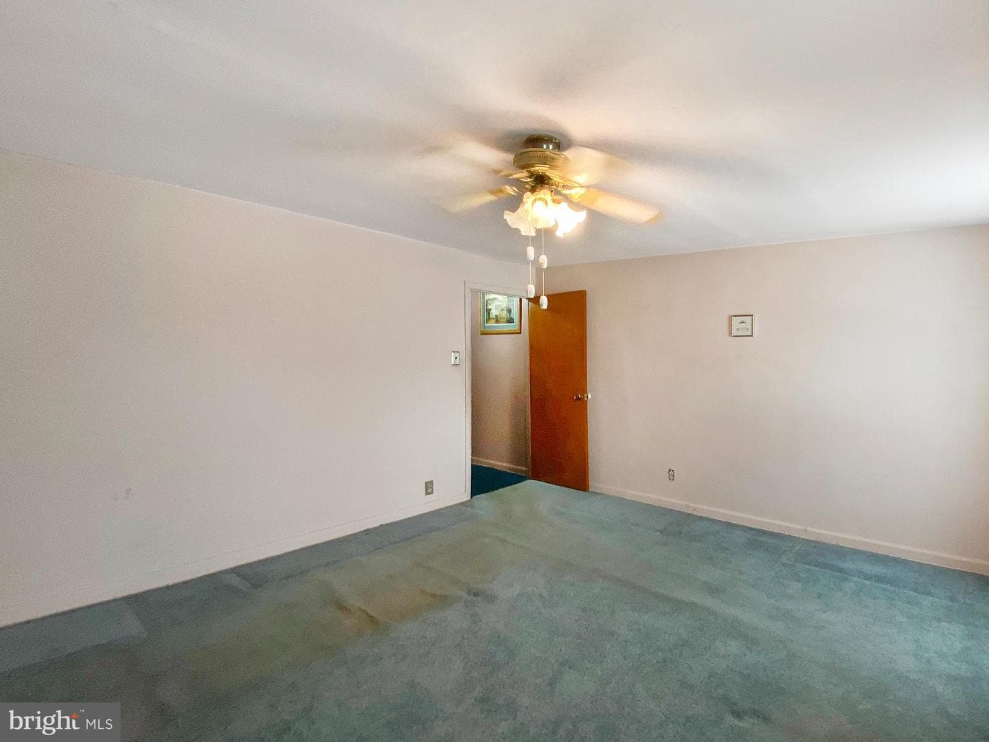 323 E Basin Street photo 11