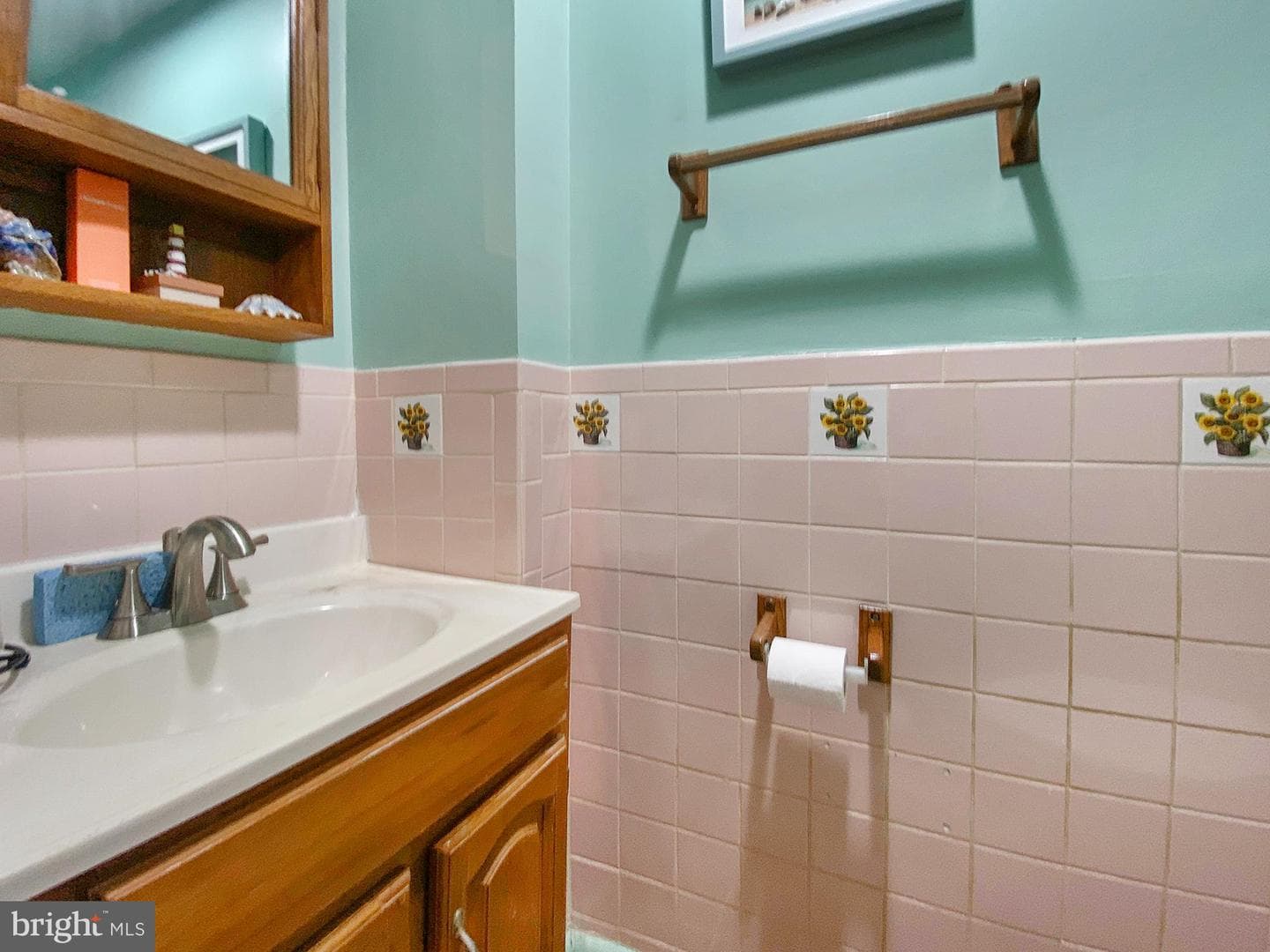 323 E Basin Street photo 6