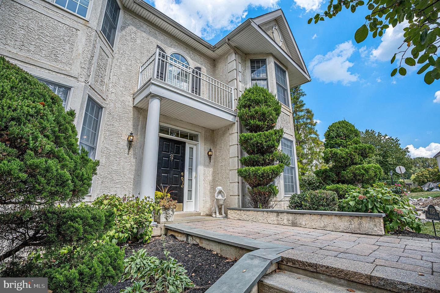 1018 Riverview Lane photo 4