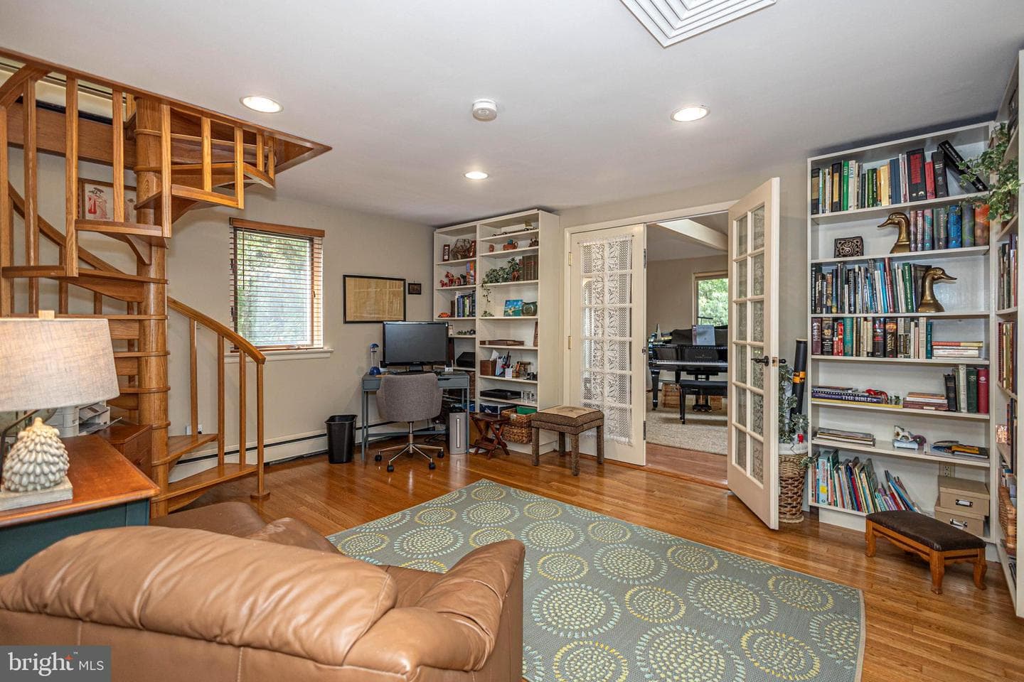 160 Camp Hill Road photo 40