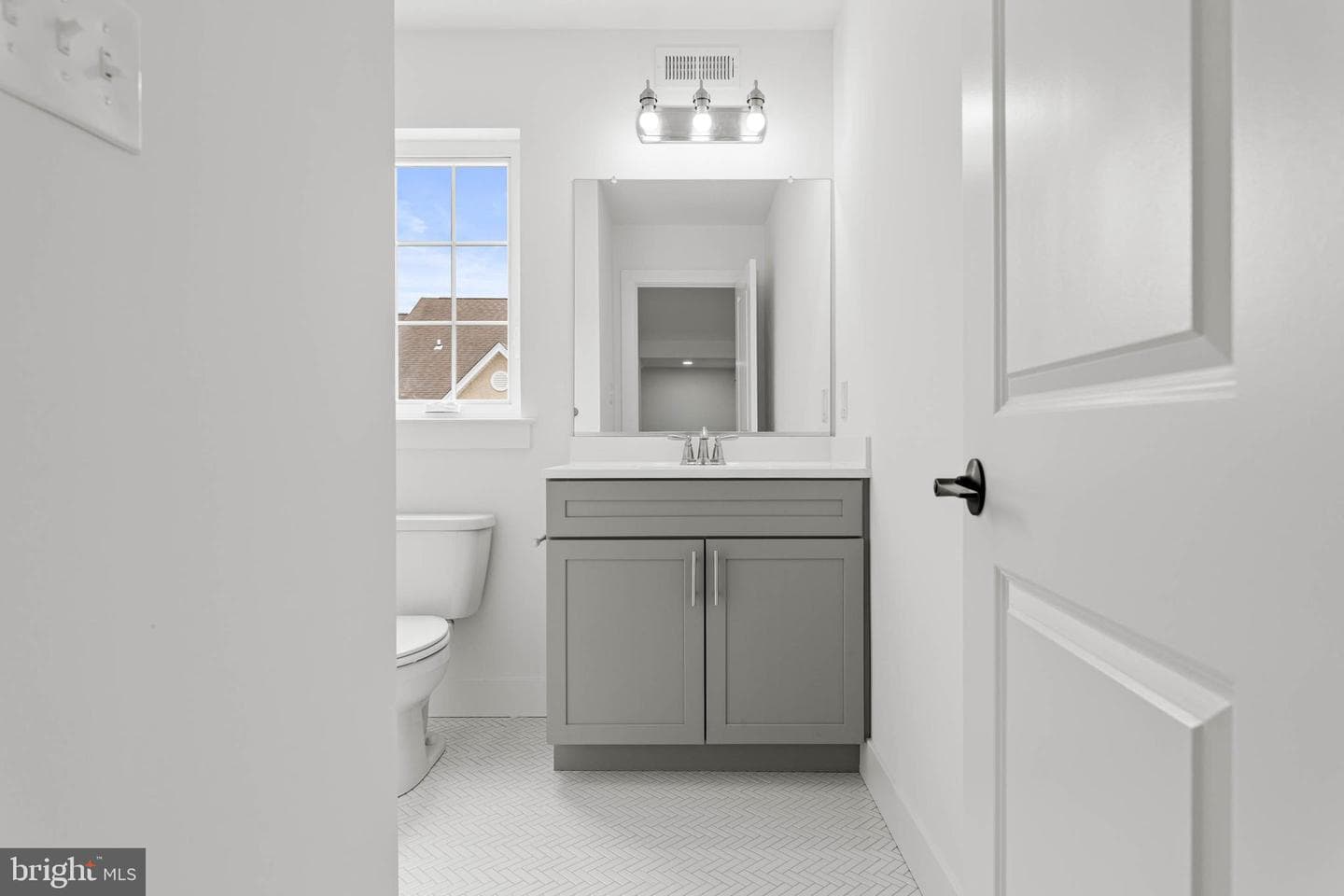 205 8th Street photo 11