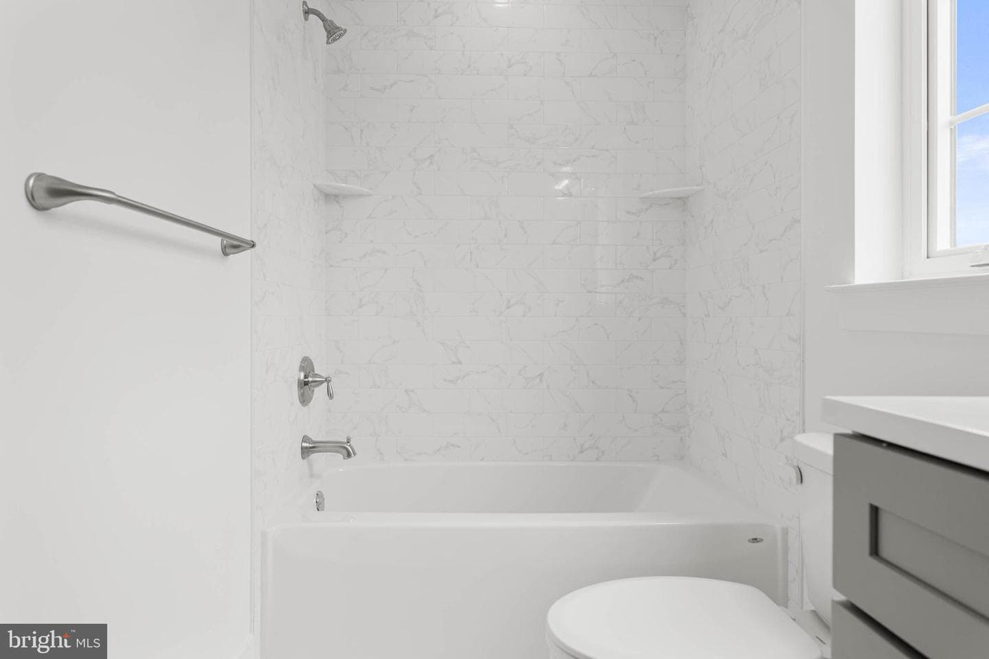 205 8th Street photo 12