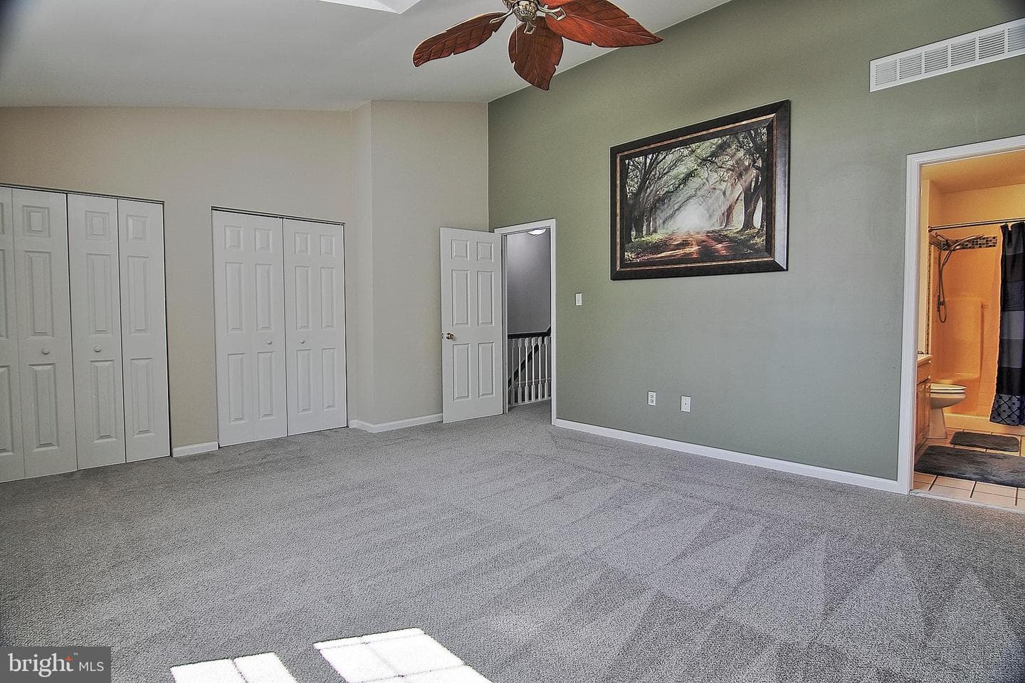 29 Stafford Square photo 15