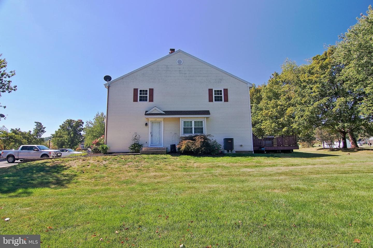 29 Stafford Square photo 32