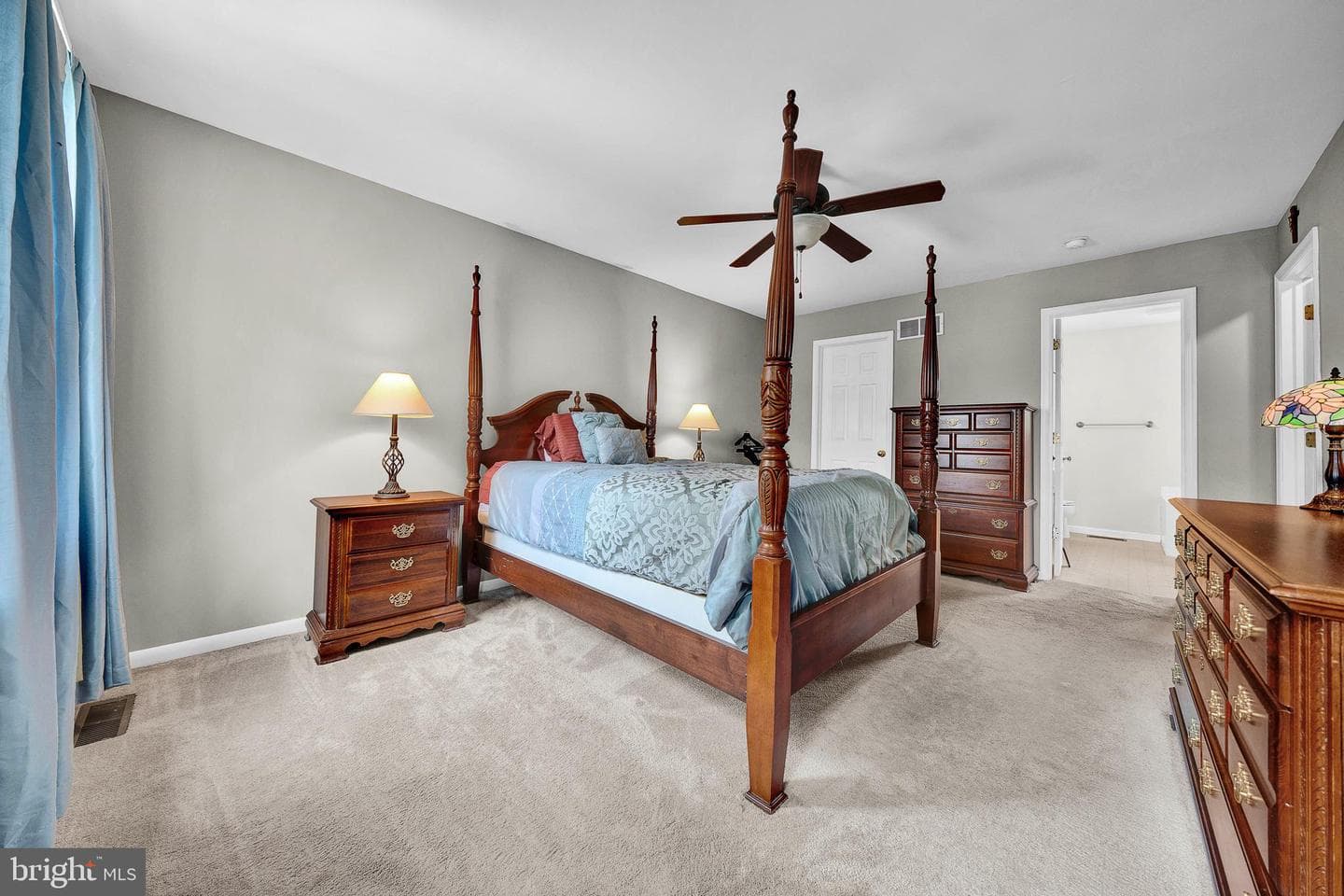 1005 Dorchester Lane photo 18