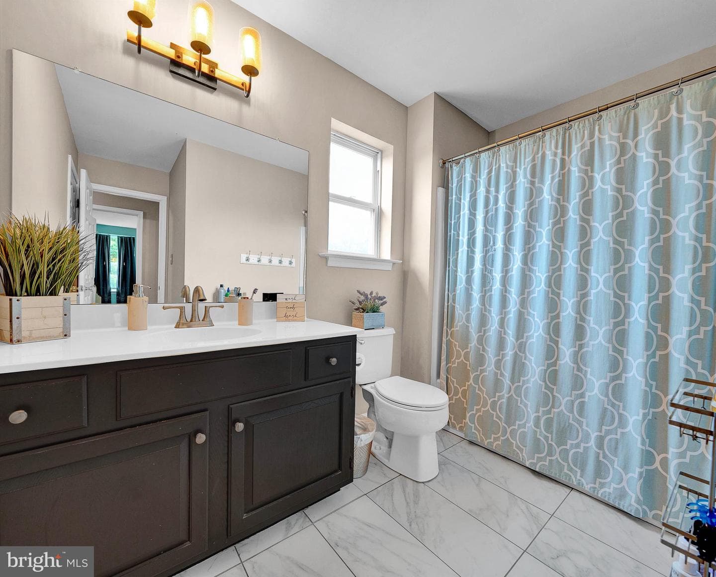 1005 Dorchester Lane photo 20