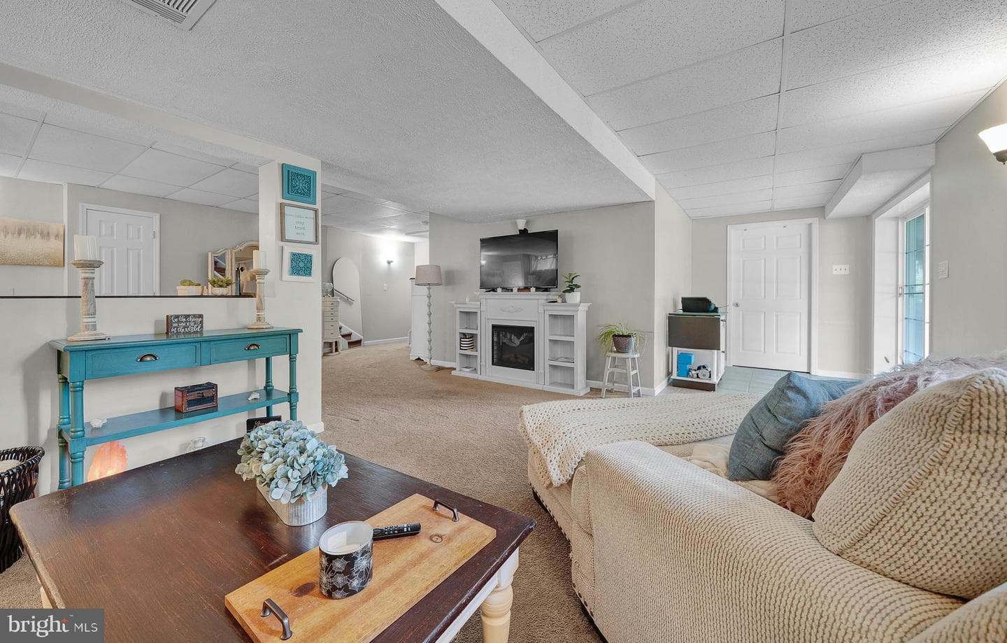 1005 Dorchester Lane photo 24