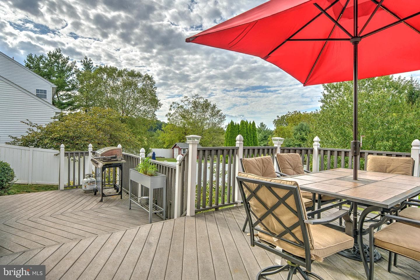 1005 Dorchester Lane photo 29