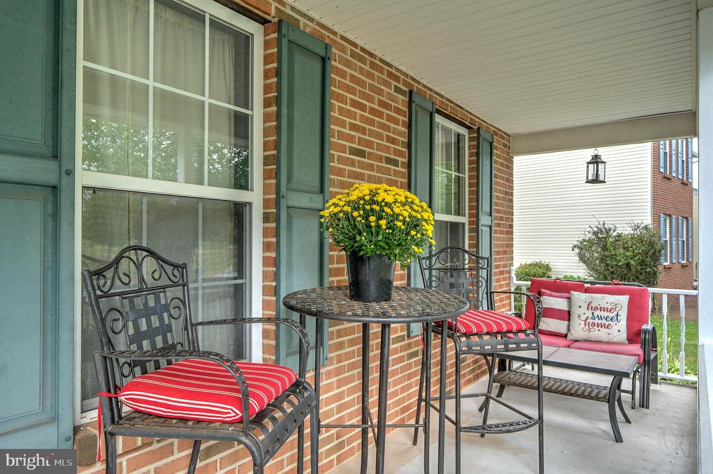 1005 Dorchester Lane photo 4