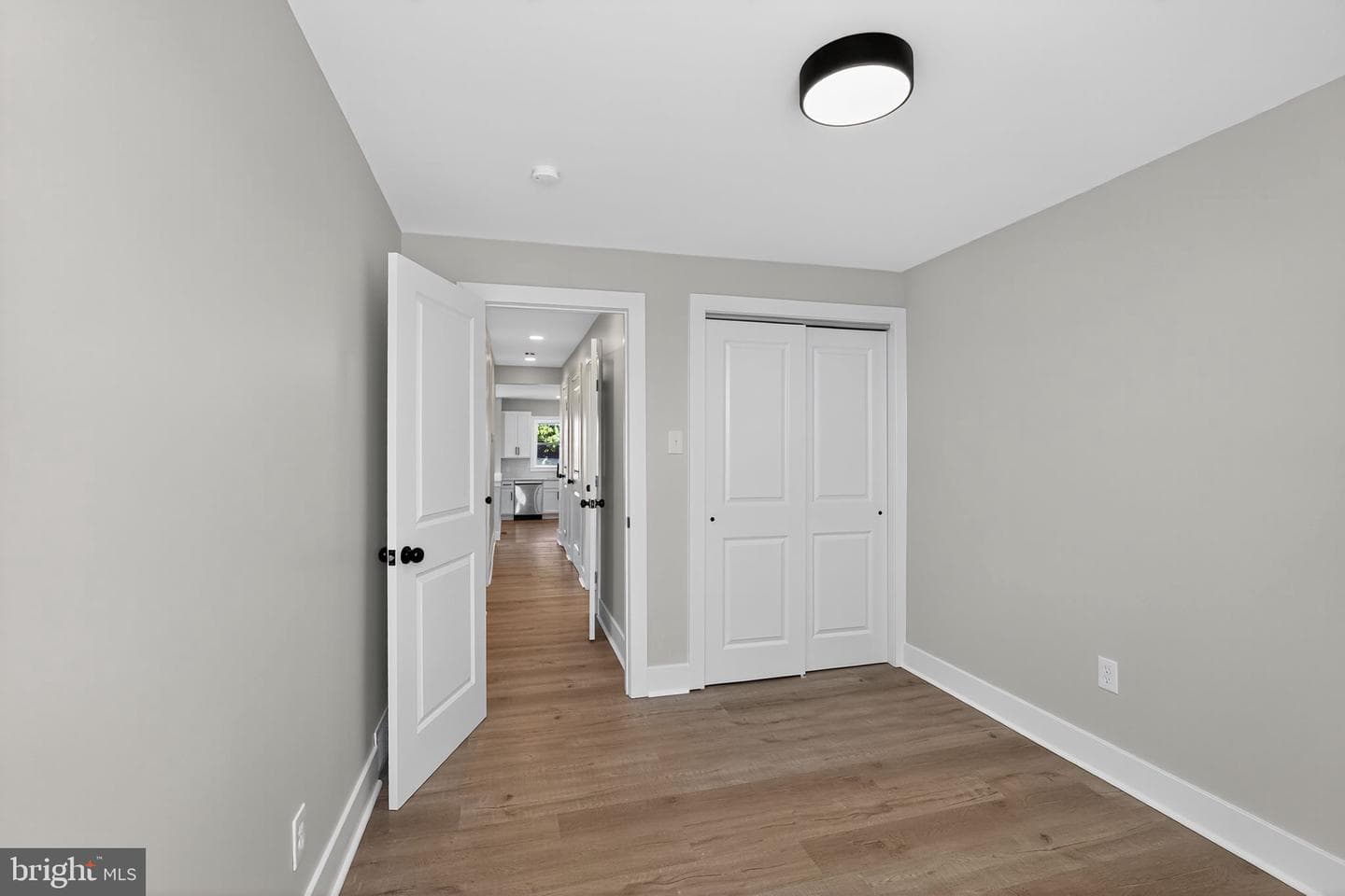 604 Calamia Drive photo 13