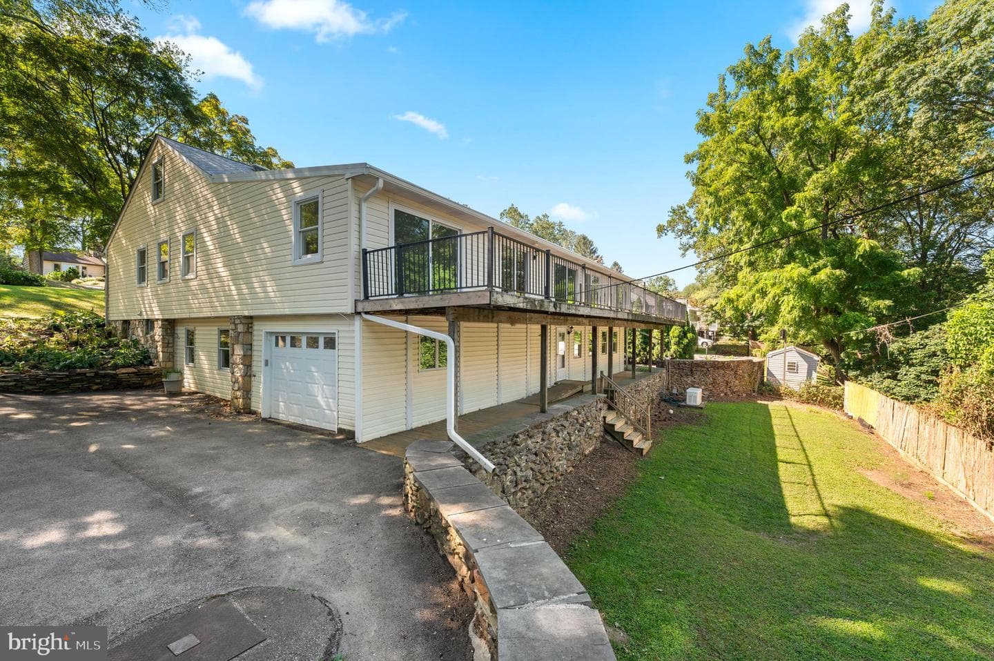 1140 Green Tree Lane photo 9