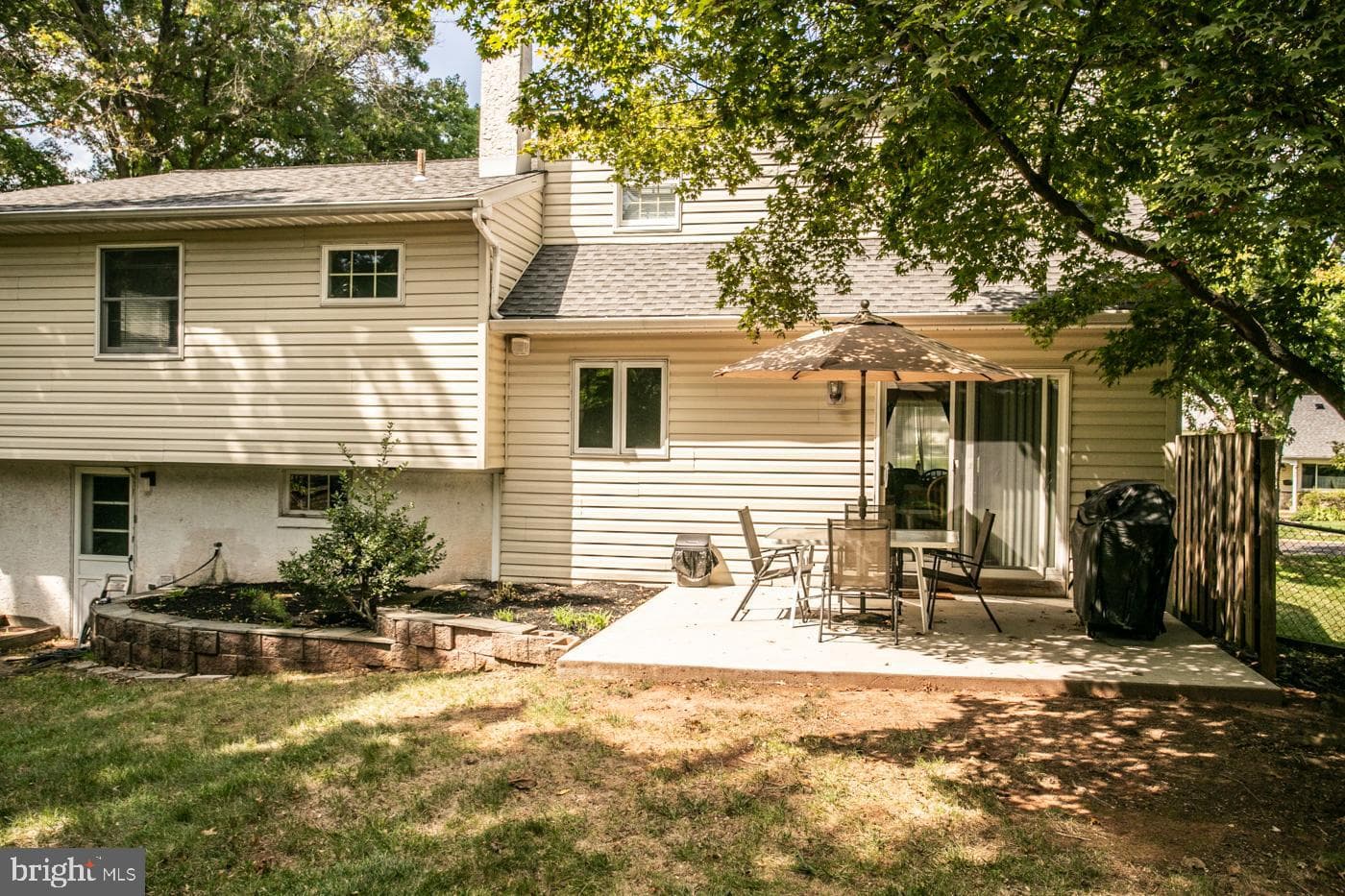 340 Central Drive photo 27