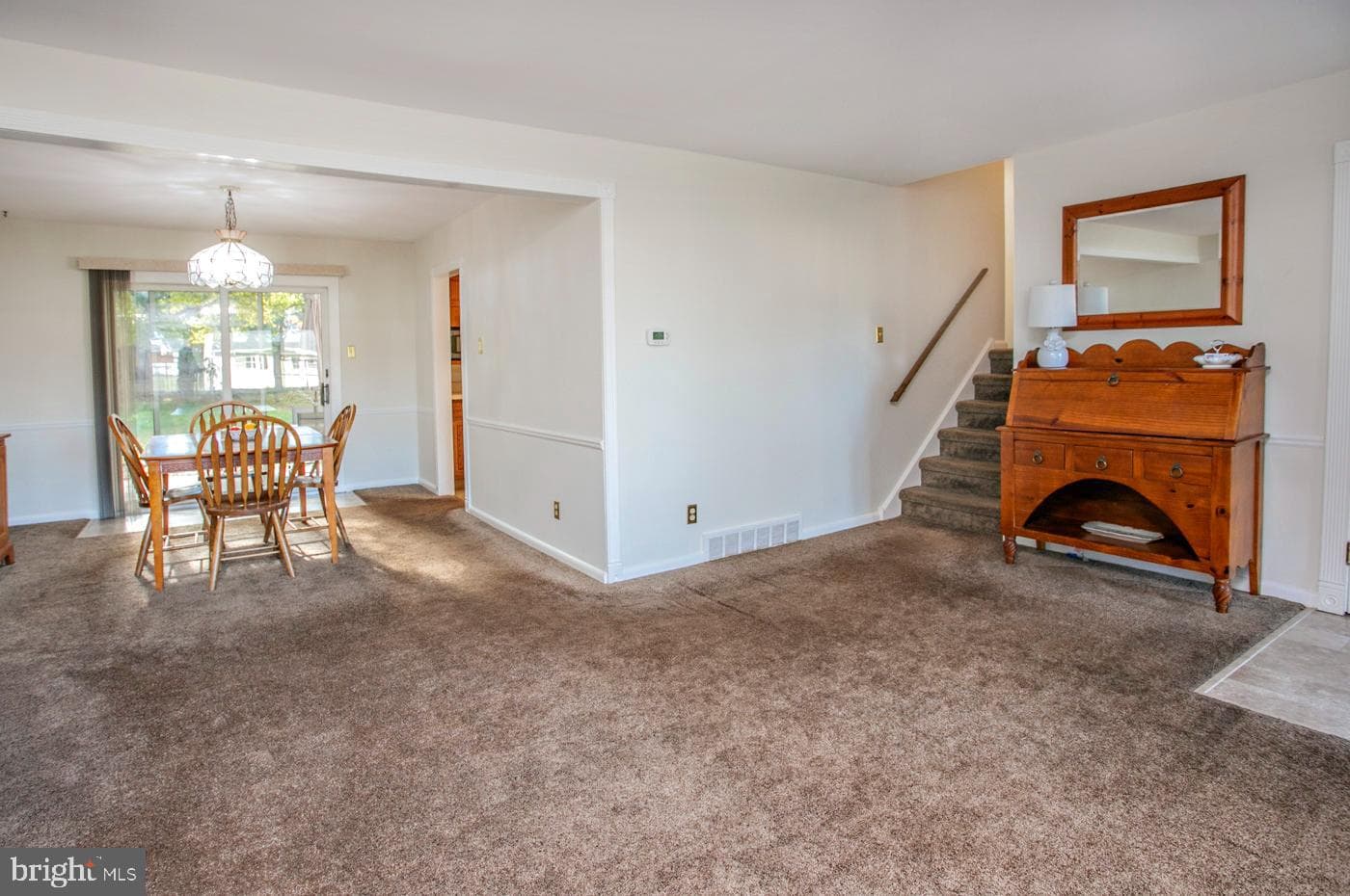 340 Central Drive photo 4