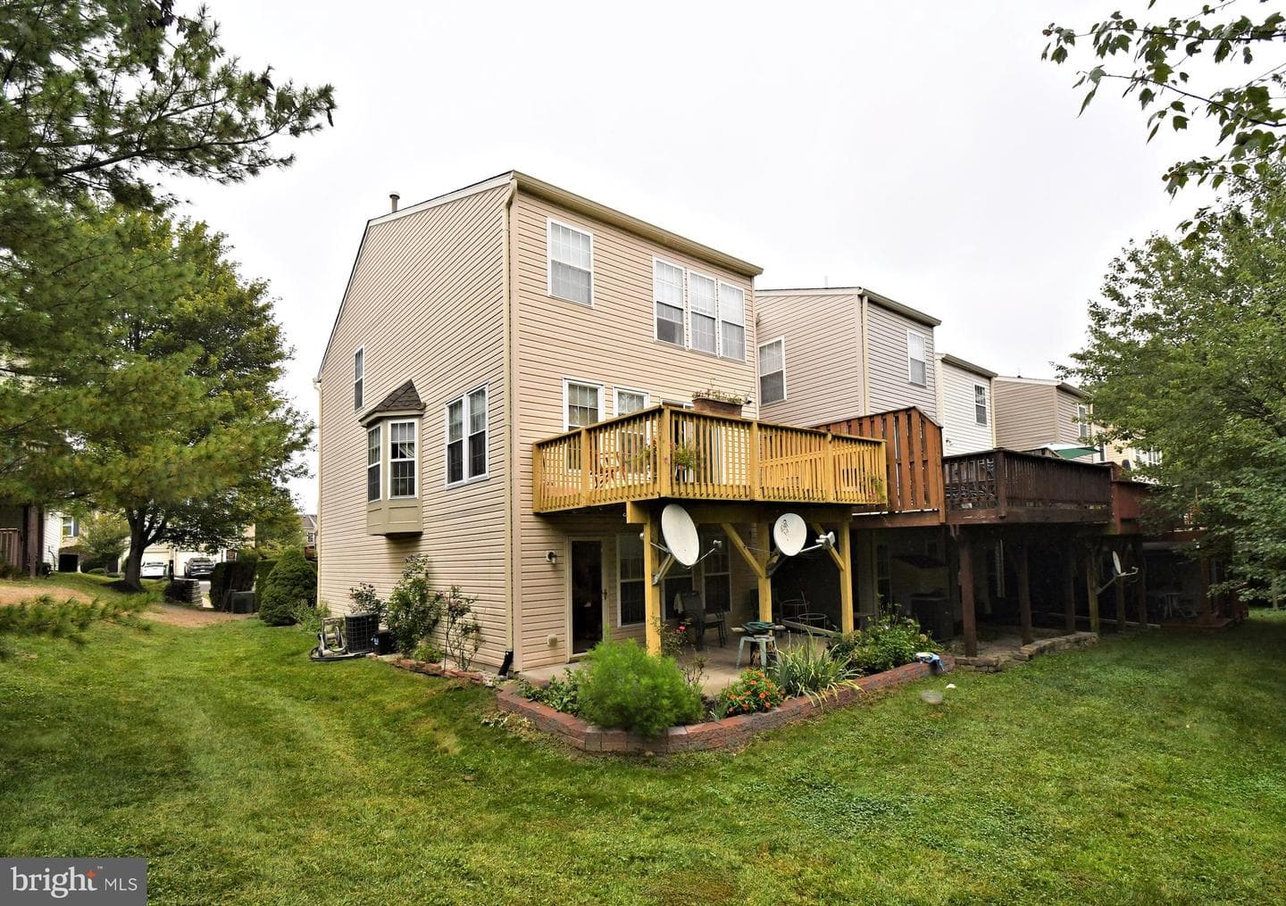 200 Anthony Court photo 42