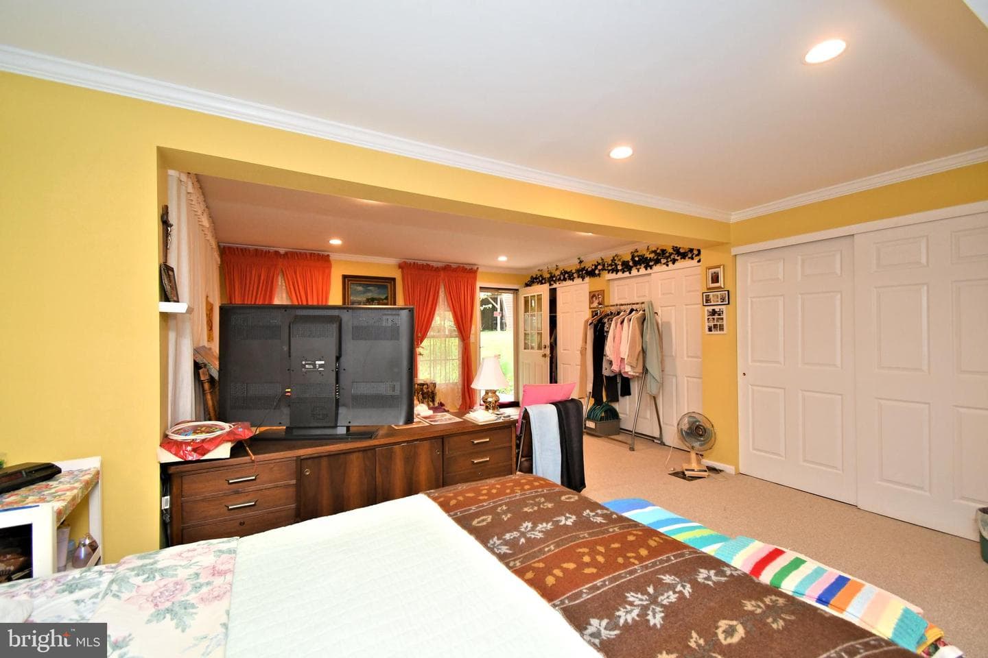 200 Anthony Court photo 6