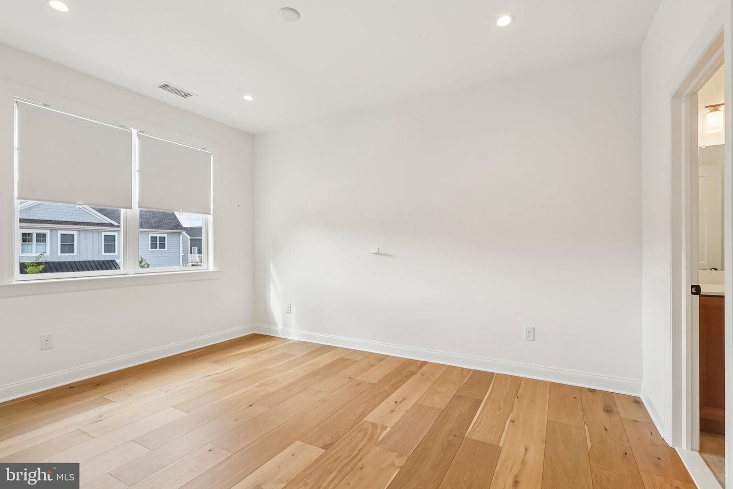 6170 Argos Drive photo 32