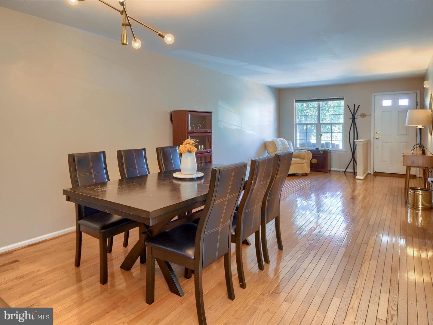 240 Larkspur Lane photo 7