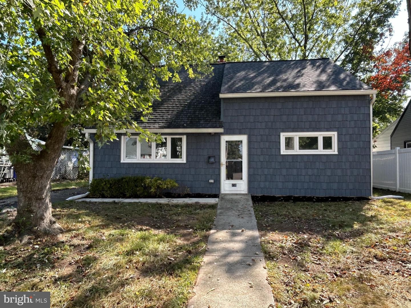 156 Gable Avenue photo 1
