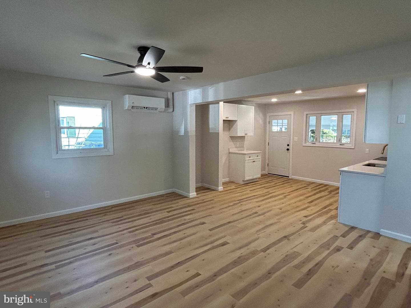 156 Gable Avenue photo 6