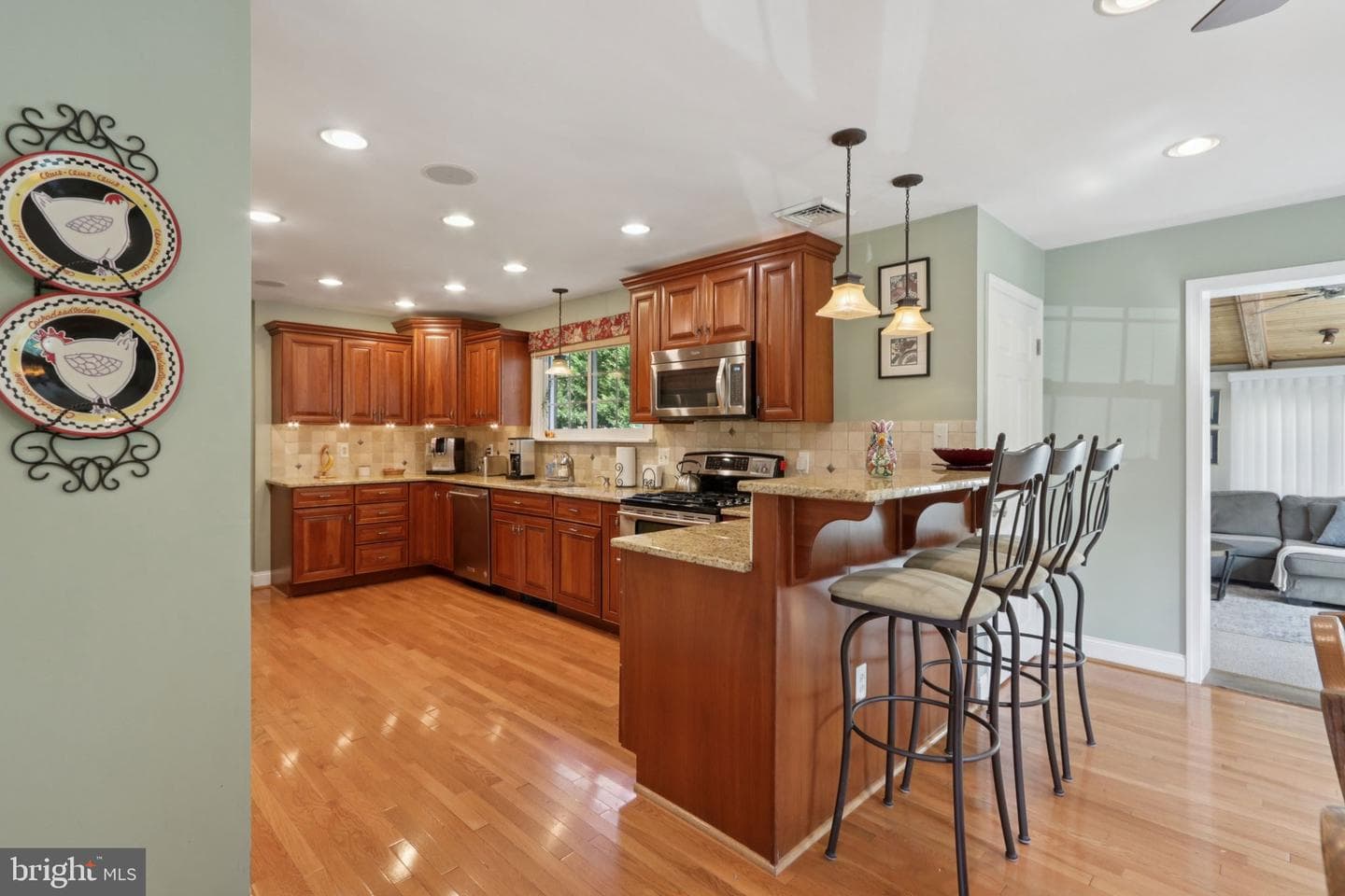 355 Brighton Road photo 15