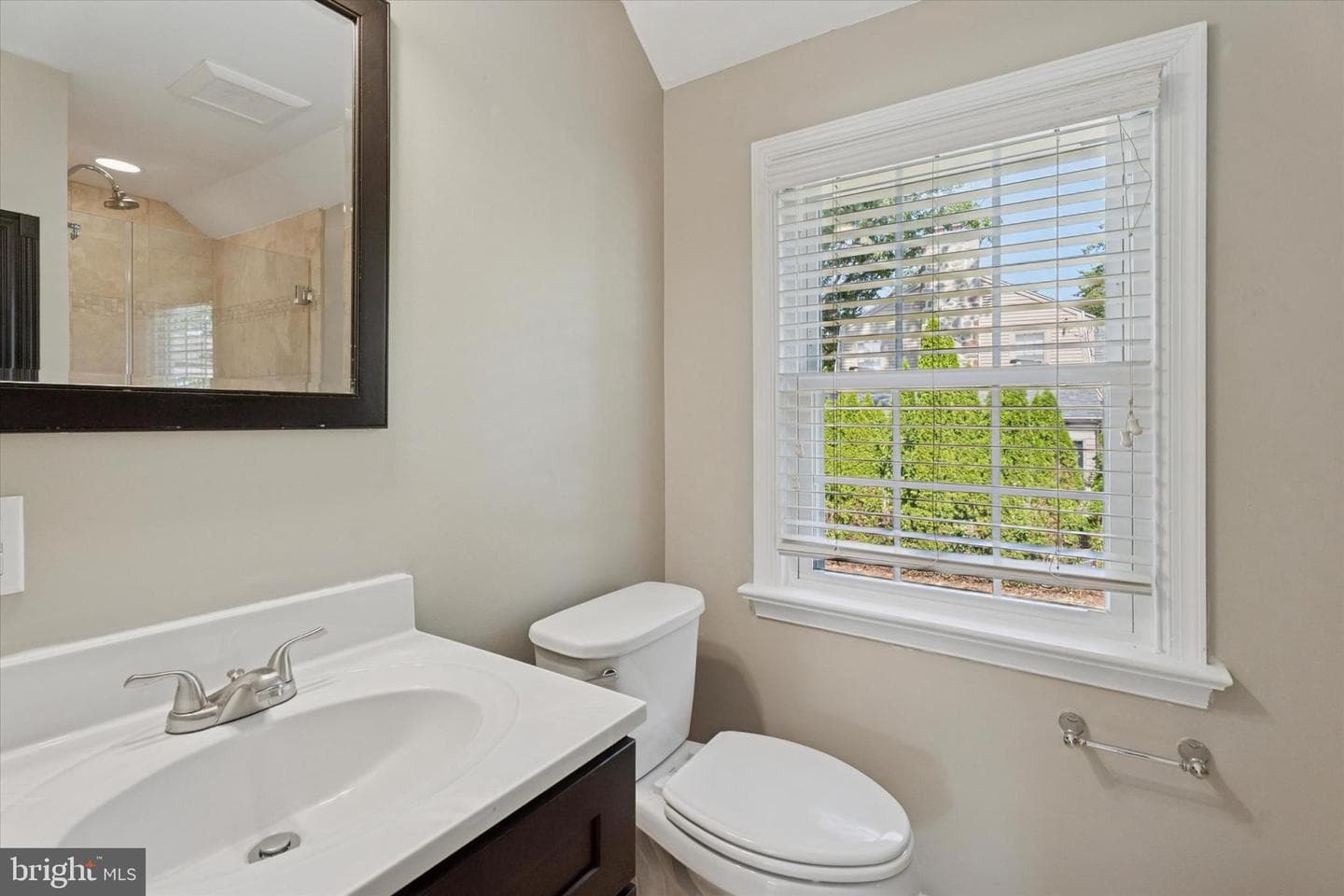 907 Nicholson Road photo 13
