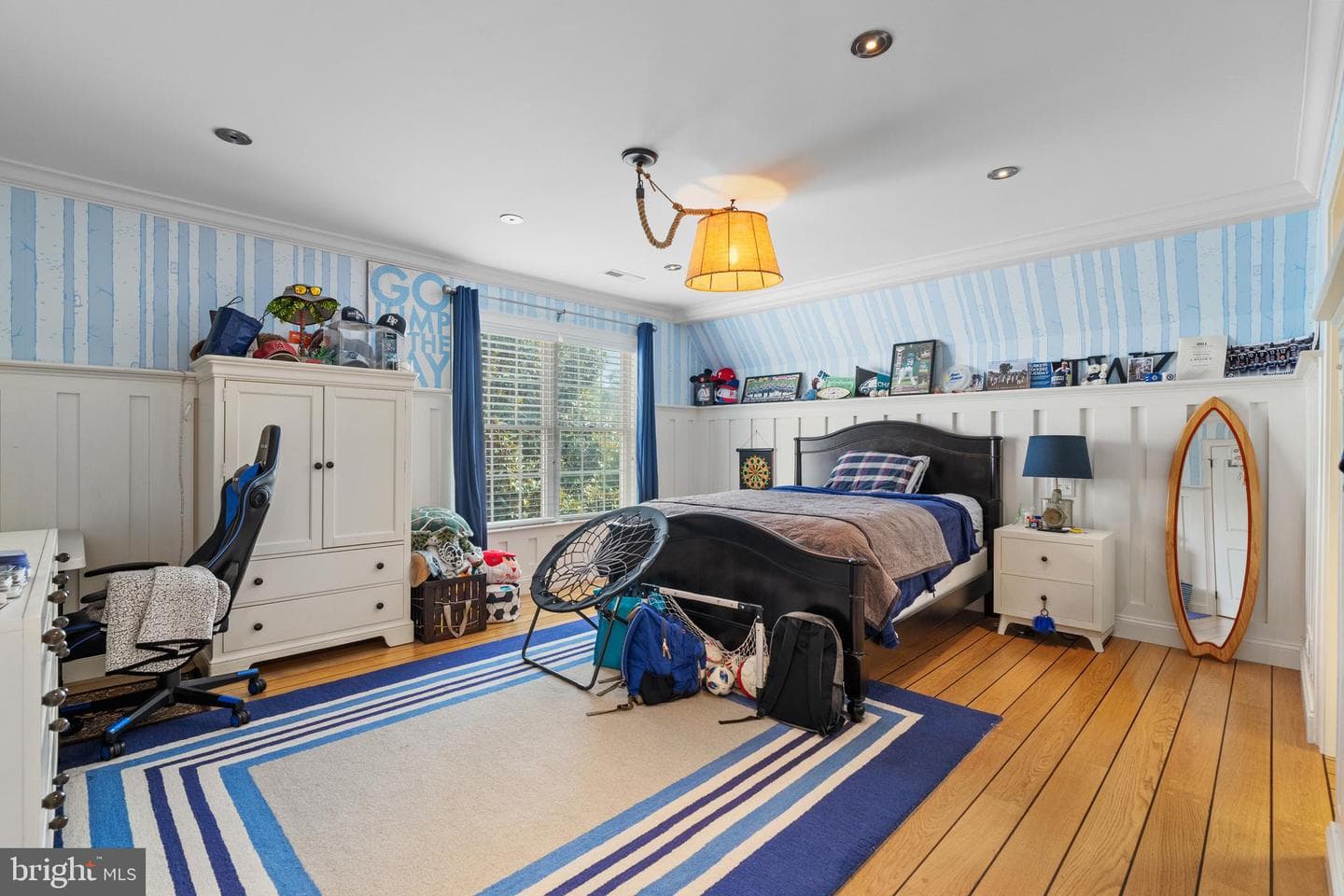 901 Ashbourne Way photo 33