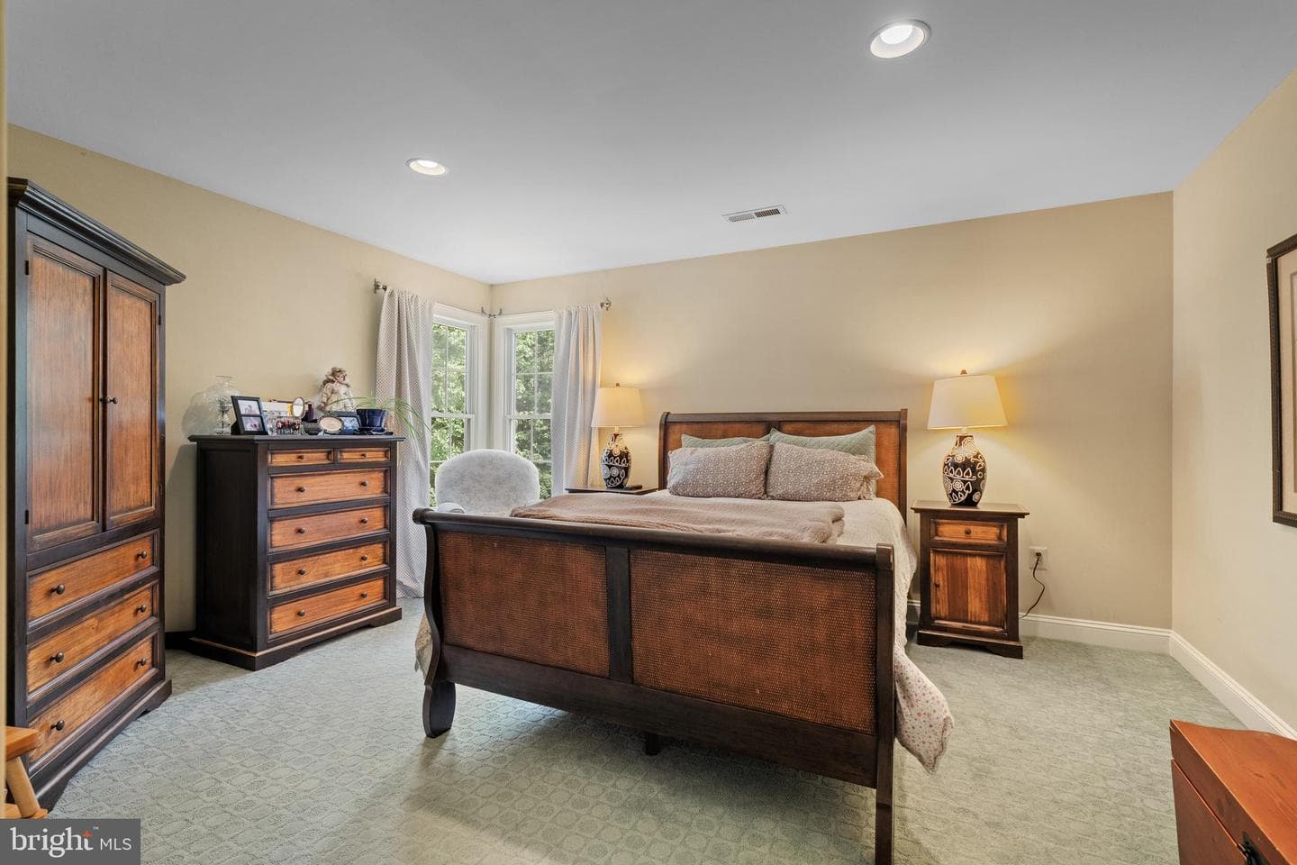 901 Ashbourne Way photo 41