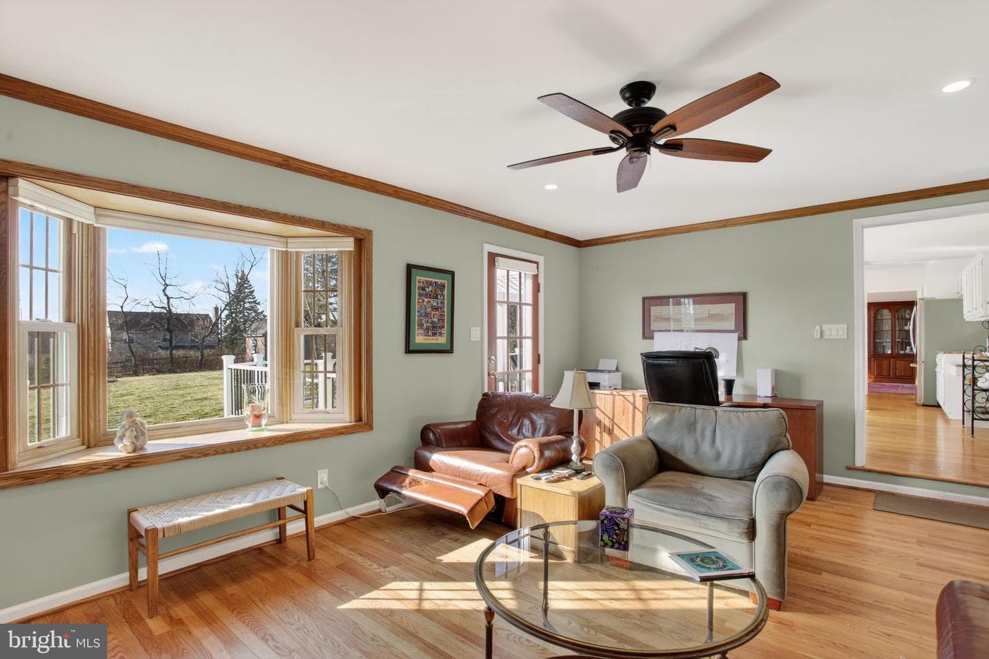 1221 Thomas Drive photo 13