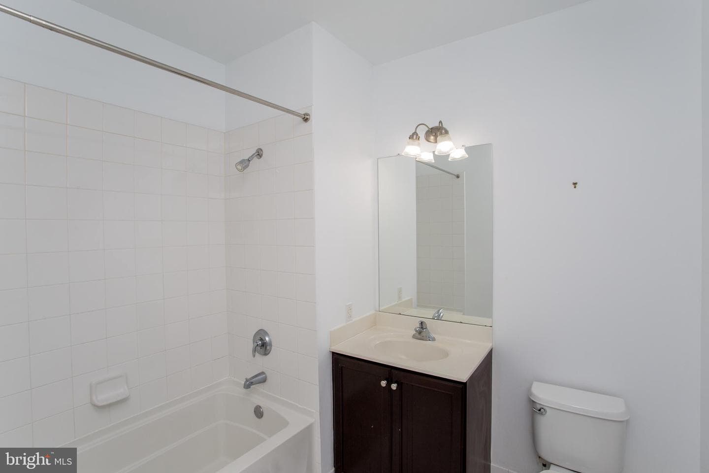 523 Carson Terrace photo 19