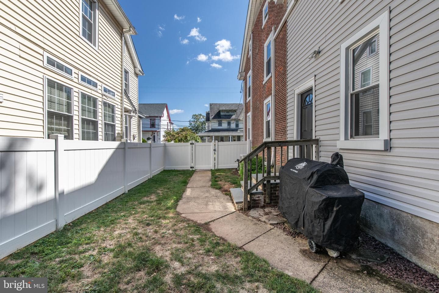 132 Green Street photo 43